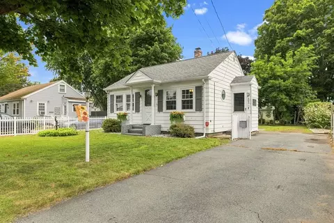 Exterior - 56 Hacker St, Fairhaven, MA 02719 photo 10 of 10
