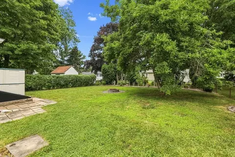 Exterior - 56 Hacker St, Fairhaven, MA 02719 photo 7 of 10