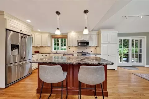 18 Pine Grove Rd, Hingham, MA 02043 photo 5