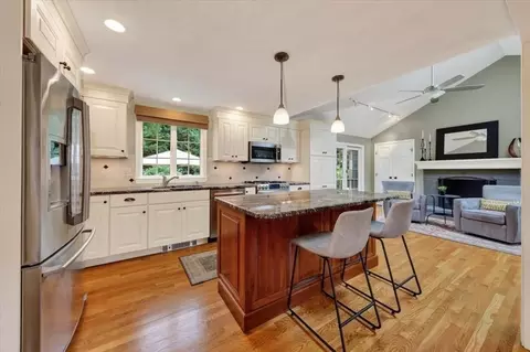 18 Pine Grove Rd, Hingham, MA 02043 photo 3