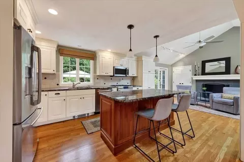 18 Pine Grove Rd, Hingham, MA 02043 photo 6