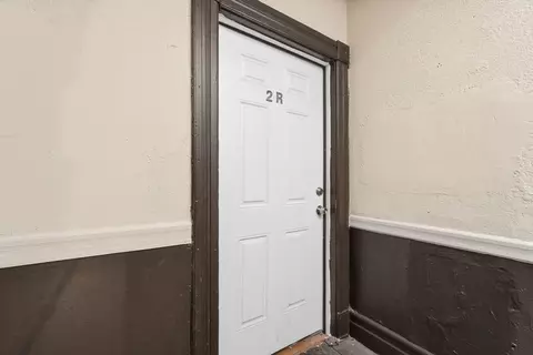 Entry Way - 281-285 Belmont Ave, Springfield, MA 01108 photo 1 of 4