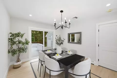 Dining - 17 Drinkwater Rd, Hampton Falls, NH 03844 photo 1 of 3
