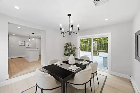 Dining - 17 Drinkwater Rd, Hampton Falls, NH 03844 photo 2 of 3
