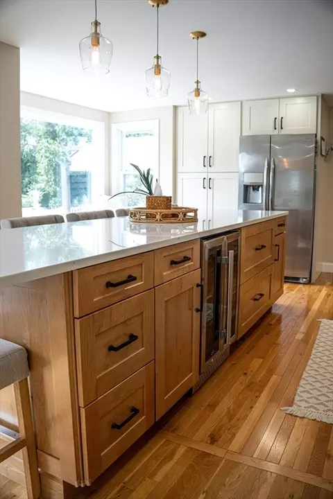 Kitchen - 118 Mendon Rd, Sutton, MA 01590 photo 2 of 5