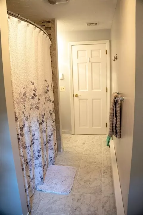 Bath - 118 Mendon Rd, Sutton, MA 01590 photo 3 of 3