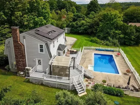 Exterior - 118 Mendon Rd, Sutton, MA 01590 photo 8 of 9