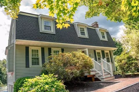 Exterior - 118 Mendon Rd, Sutton, MA 01590 photo 3 of 9