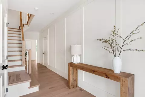 Entry Way - 20 Crescent Rd #20, Needham, MA 02494 photo 1 of 2