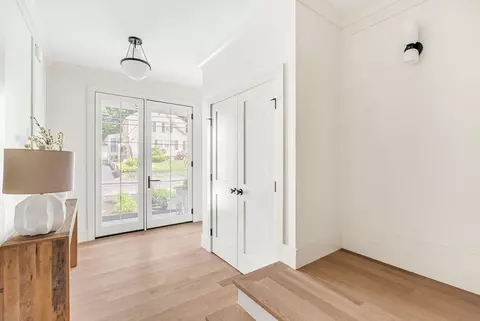 Entry Way - 20 Crescent Rd #20, Needham, MA 02494 photo 2 of 2