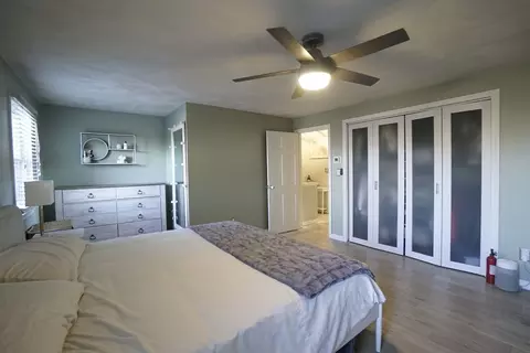 Bedroom - 152 E Bacon St #C2, Plainville, MA 02762 photo 3 of 5
