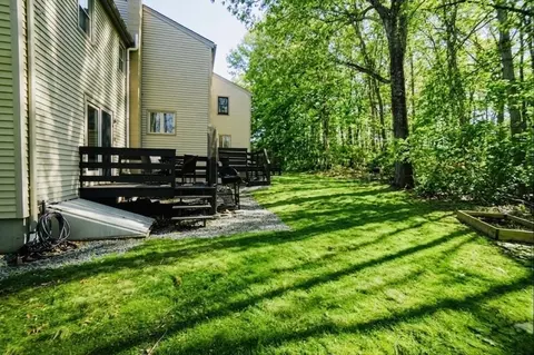 Exterior - 152 E Bacon St #C2, Plainville, MA 02762 photo 3 of 5