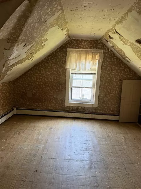 Bedroom - 21 Everett St, Fall River, MA 02723 photo 9 of 9
