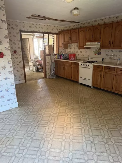 Kitchen - 21 Everett St, Fall River, MA 02723 photo 3 of 3
