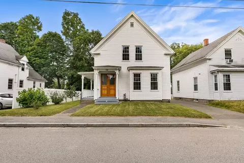 128 W Spruce St, Milford, MA 01757