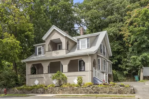 219 Walnut St, Lynn, MA 01905