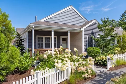 9 Dorset Ln #9, Plymouth, MA 02360