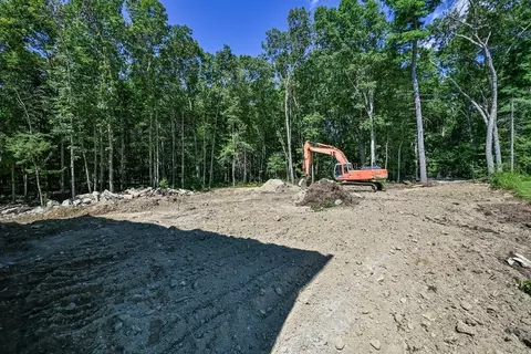 Exterior - 35 Sawmill Rd, Dudley, MA 01571 photo 8 of 8