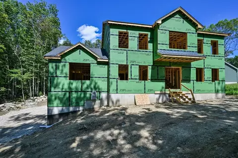 Exterior - 35 Sawmill Rd, Dudley, MA 01571 photo 3 of 8