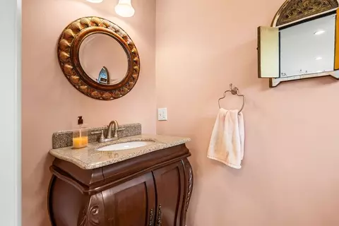 Bath - 13 Riverside Rd, Gloucester, MA 01930 photo 1 of 2