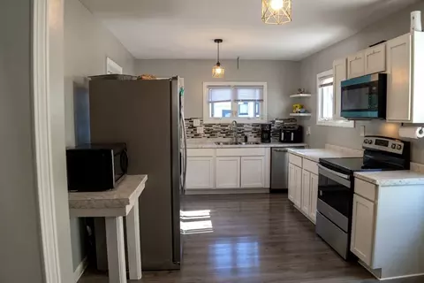 Kitchen - 1388 Bay St, Springfield, MA 01109 photo 1 of 4