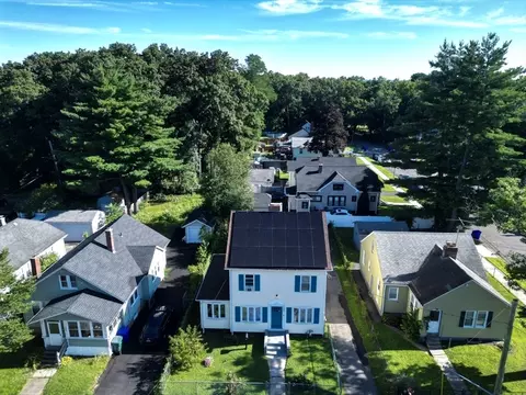 View/Area - 1388 Bay St, Springfield, MA 01109 photo 2 of 2