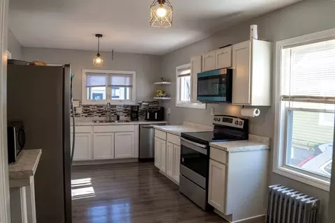 Kitchen - 1388 Bay St, Springfield, MA 01109 photo 2 of 4