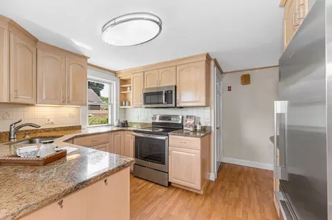 Kitchen - 86 Orange St, Reading, MA 01867 photo 3 of 4