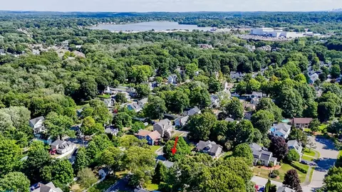 View/Area - 86 Orange St, Reading, MA 01867 photo 2 of 2