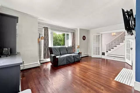 Living - 43 Chilmark, Worcester, MA 01604 photo 1 of 3