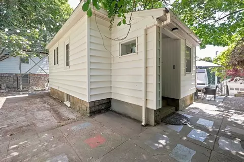 Exterior - 43 Chilmark, Worcester, MA 01604 photo 5 of 5