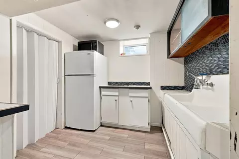 Kitchen - 43 Chilmark, Worcester, MA 01604 photo 6 of 6