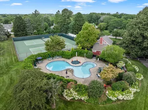 Exterior - 56 Floret Cir #56, Hingham, MA 02043 photo 6 of 6