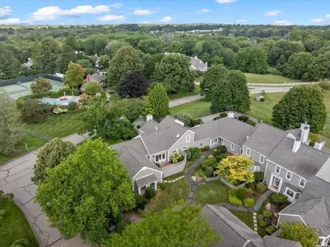 View/Area - 56 Floret Cir #56, Hingham, MA 02043 photo 2 of 3