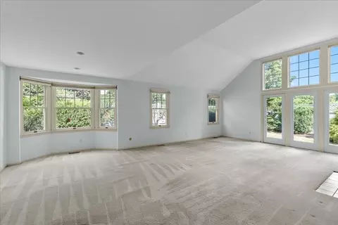 Living - 56 Floret Cir #56, Hingham, MA 02043 photo 3 of 6