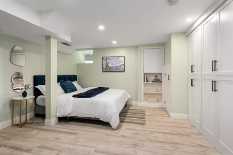 Bedroom - 38 Fuller St, Brookline, MA 02446 photo 3 of 3