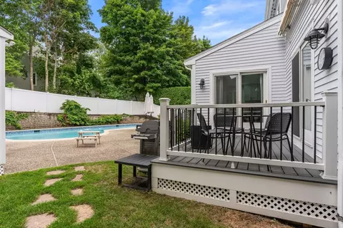 Exterior - 94 Cynthia Rd, Needham, MA 02494 photo 2 of 3