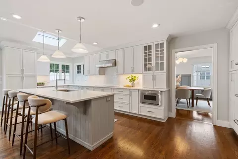 Kitchen - 94 Cynthia Rd, Needham, MA 02494 photo 2 of 5