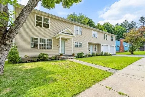 71 Hillcrest Rd, Marlborough, MA 01752