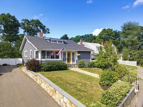 57 Pine Cir, Weymouth, MA 02190