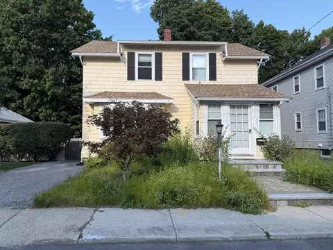 17 Russell Rd, Winchester, MA 01890