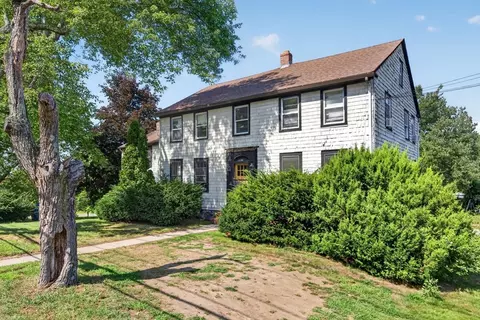 168-170 S Main St, Hopedale, MA 01747