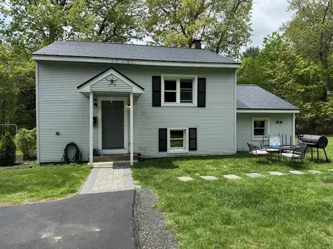 137 Pierce St, West Boylston, MA 01583
