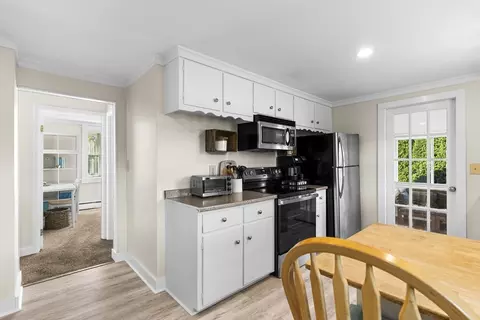Kitchen - 262 Main St, Rowley, MA 01969 photo 3 of 7