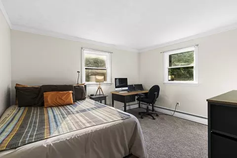 Bedroom - 262 Main St, Rowley, MA 01969 photo 5 of 6