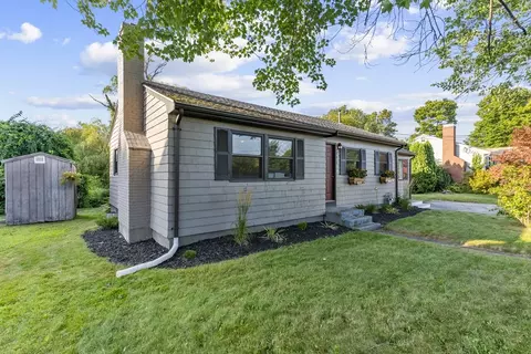 Exterior - 262 Main St, Rowley, MA 01969 photo 11 of 16