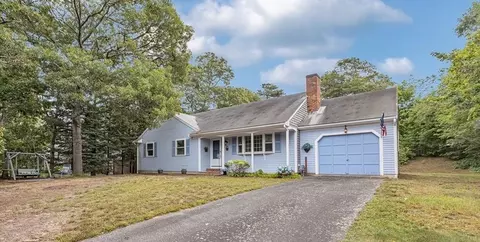 1 Kimberley Way, Harwich, MA 02645