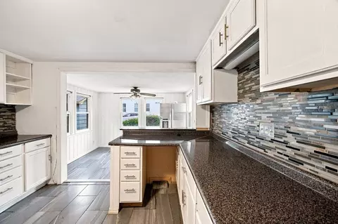Kitchen - 132 Miller St, Springfield, MA 01104 photo 2 of 3
