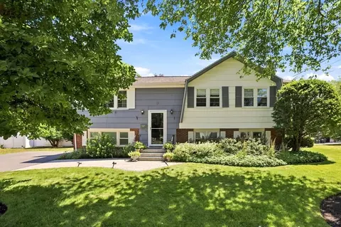 214 Rogers Dr, Stoughton, MA 02072