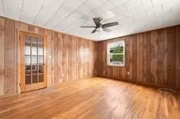Living - 341 Osborn St, Fall River, MA 02724 photo 1 of 6